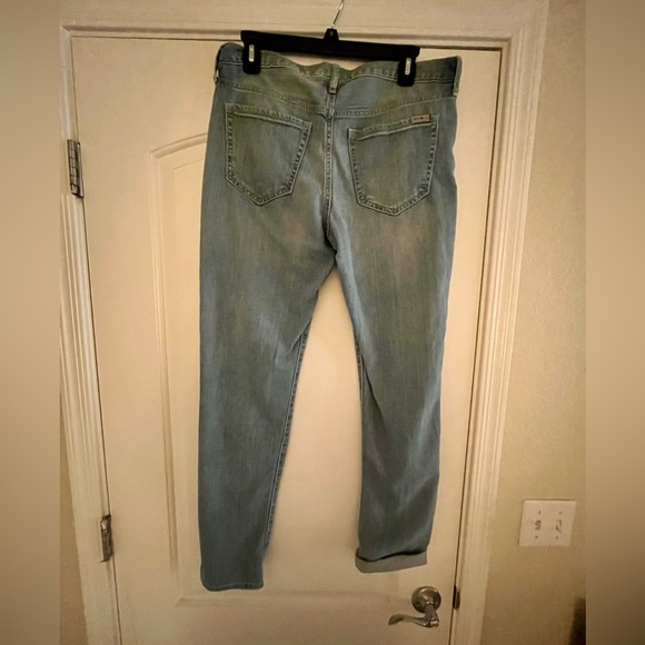 Eddie Bauer boyfriend slim jeans size 8- never worn! - Picture 3 of 4